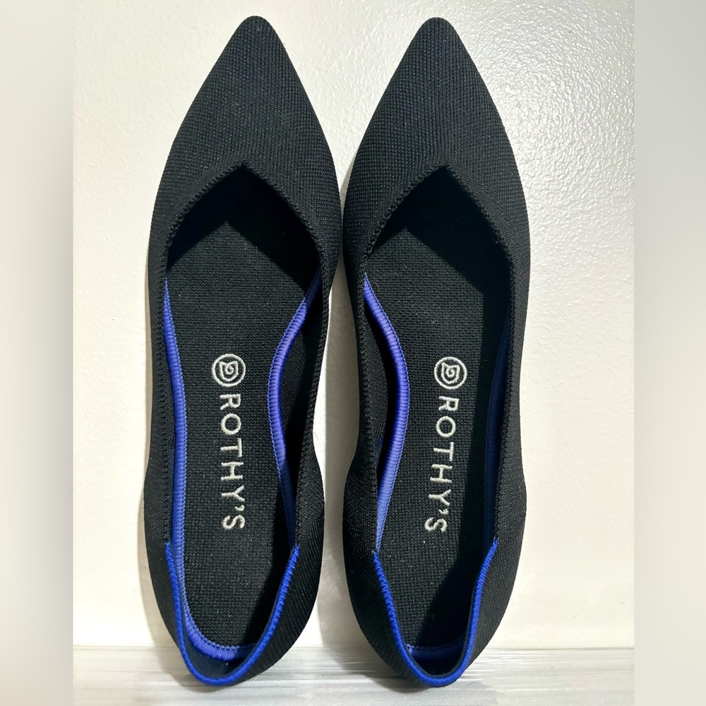 Rothy’s | Points in Black | W size 10.5 | LIKE NEW